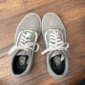 Vans Old Skools in Gray/Drizzle Suede